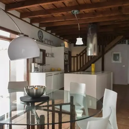 Holiday home Luxury House, Arona Village *